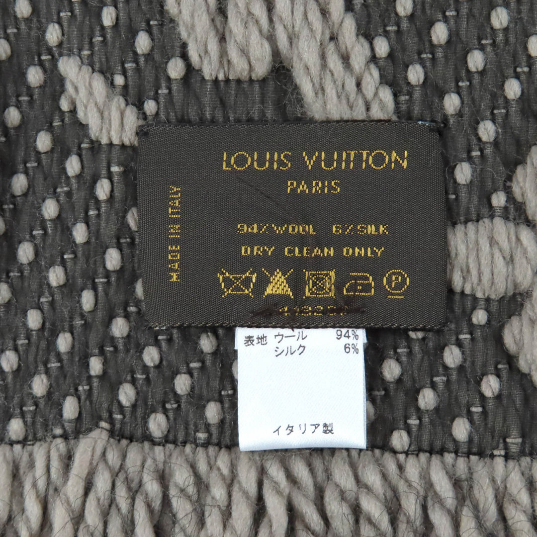 Great LOUIS VUITTON Scarf Escalp Logo Mania With fringe Gurege wool Women