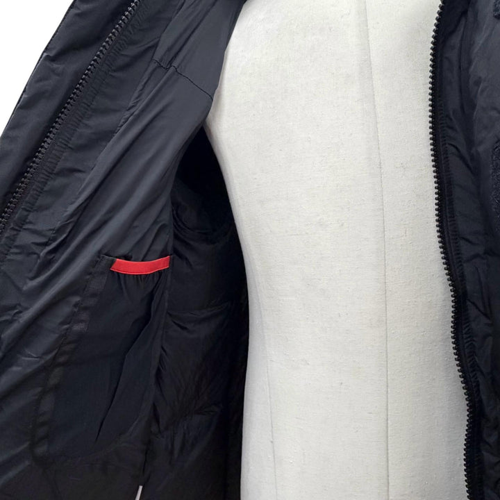 Pristine THE NORTH FACE Down jacket Baltro Light Jacket black mens L ND92551