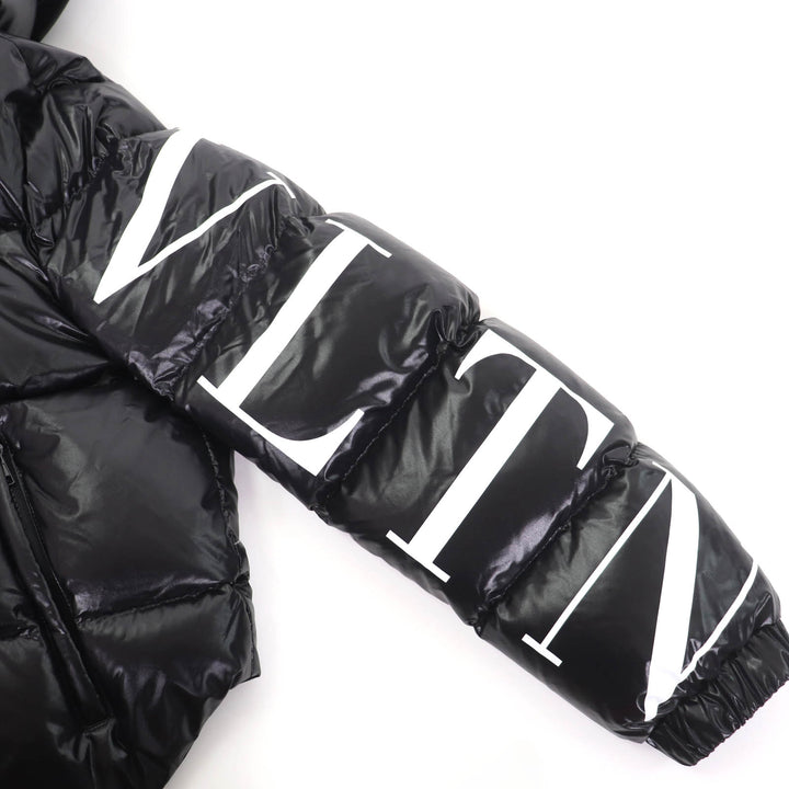 Great VALENTINO Down jacket VLTN logo ZIP UP black Women 36 UB3CN01P5LE