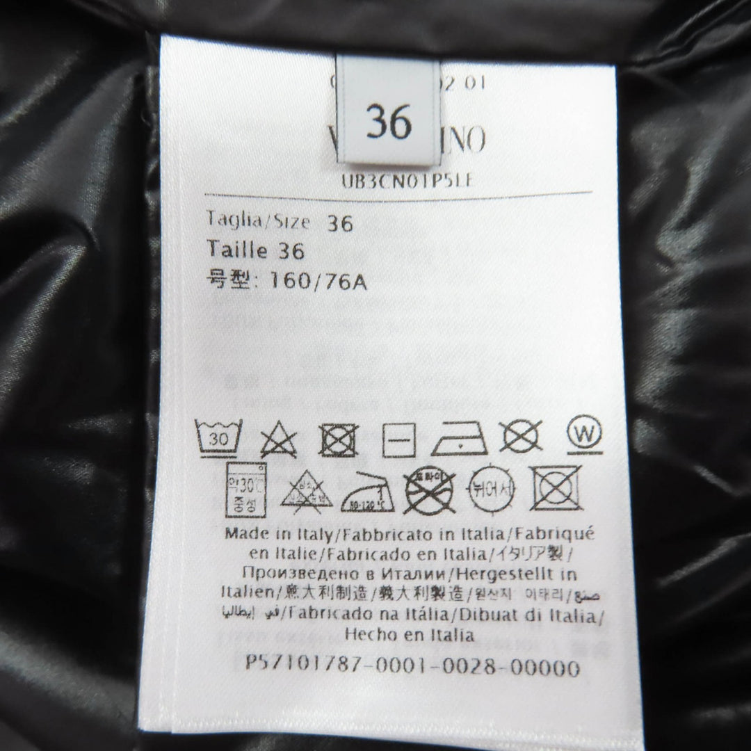 Great VALENTINO Down jacket VLTN logo ZIP UP black Women 36 UB3CN01P5LE