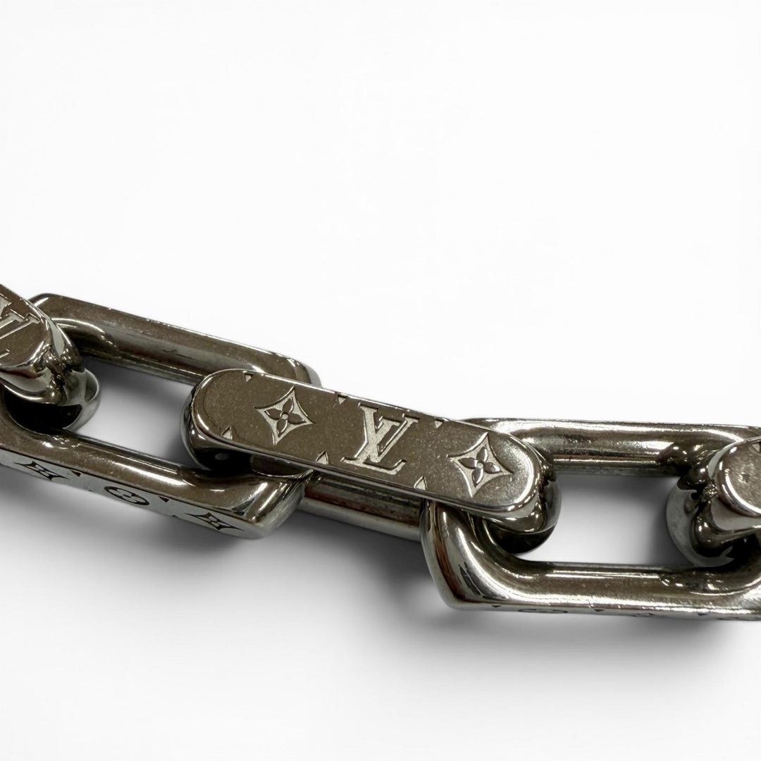 Great LOUIS VUITTON Necklace Collier Chain Monogram Silver mens M00307