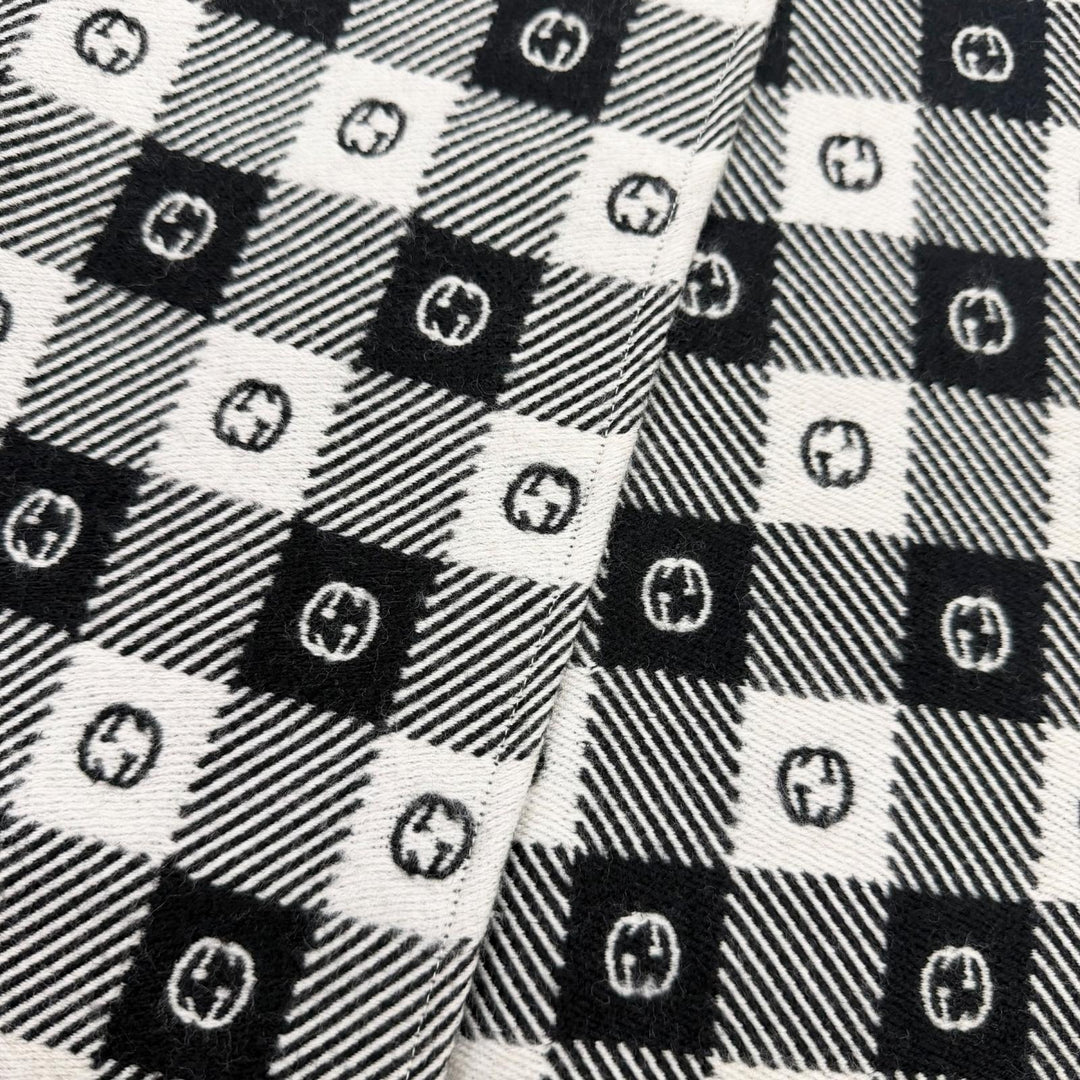 Great GUCCI Scarf Interlocking G Check Pattern Fringe black wool mens 633990