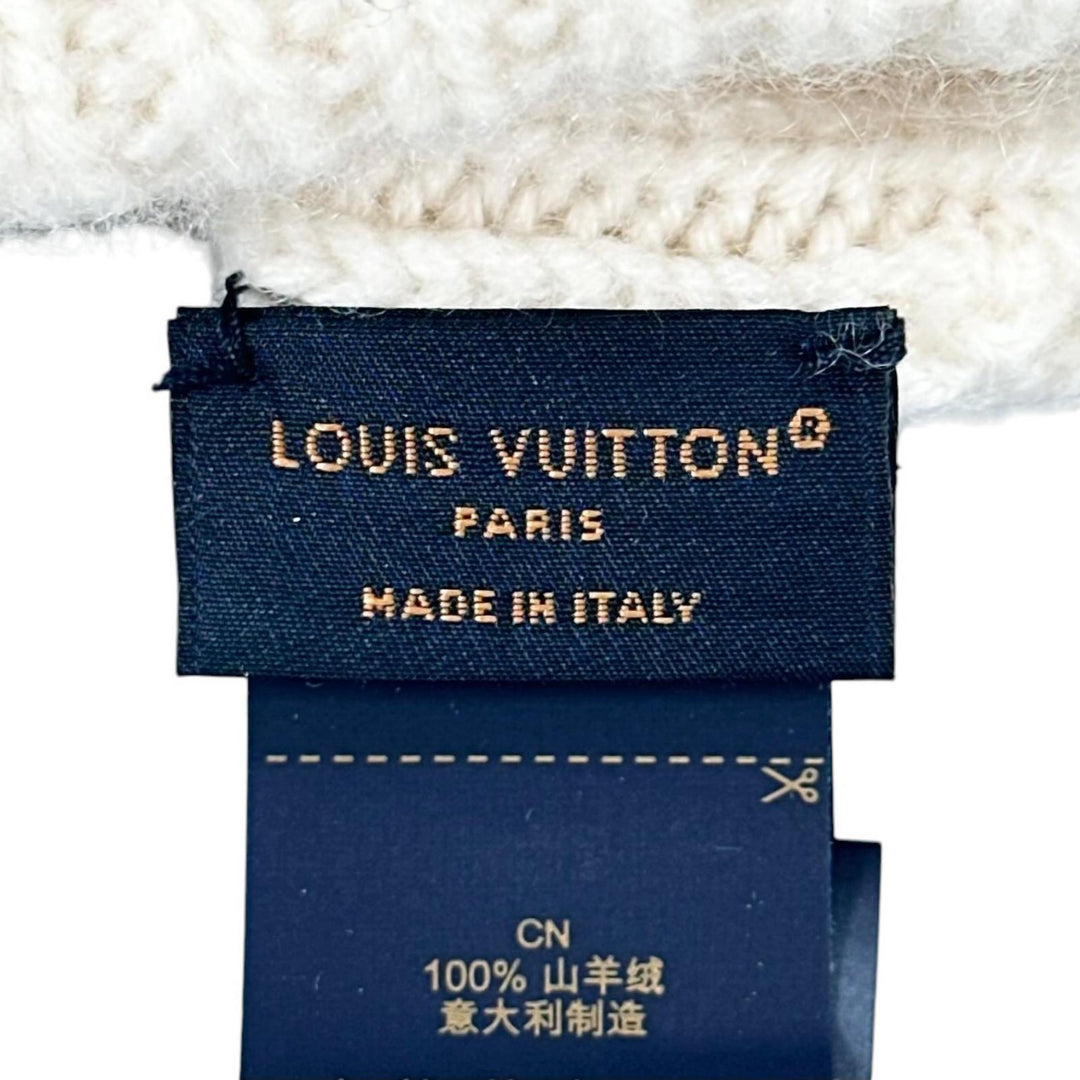 Great LOUIS VUITTON Knit cap Beanie LV Spark white cashmere Women M77882