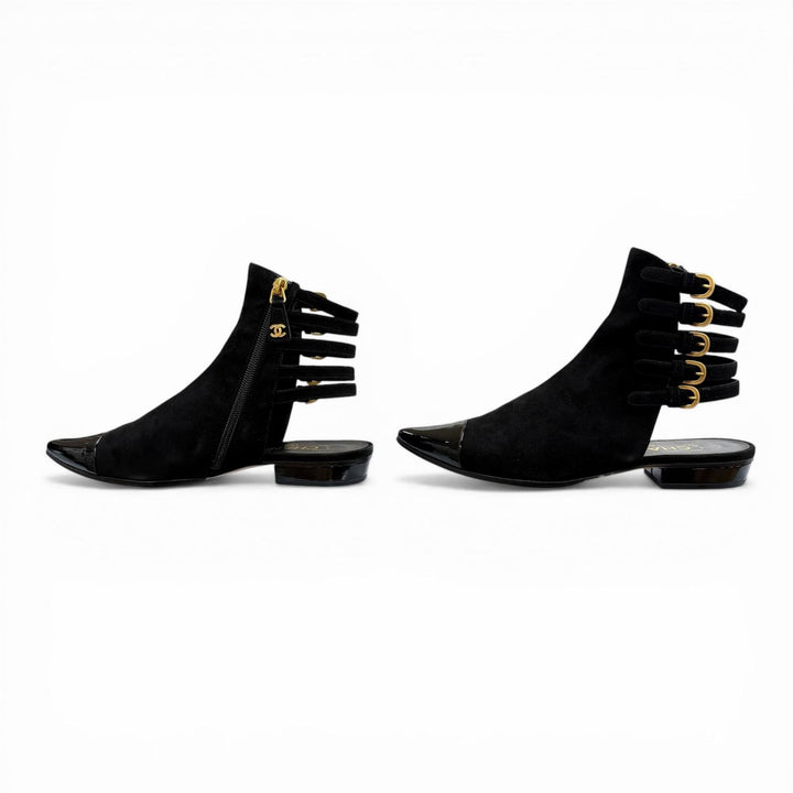 Excellent CHANEL Ankle boots black Suede leather Women 36.5 G30600
