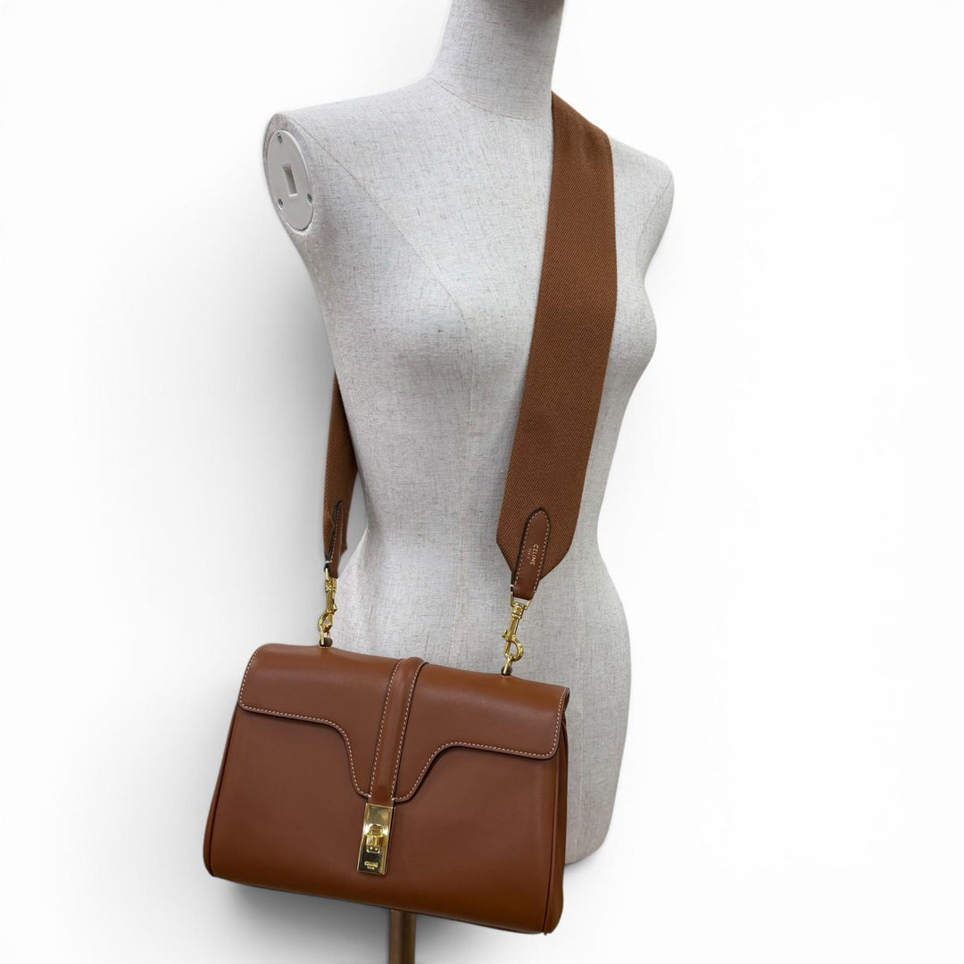 Great CELINE Teen Soft 16 Seize Shoulder Bag leather Women 19685
