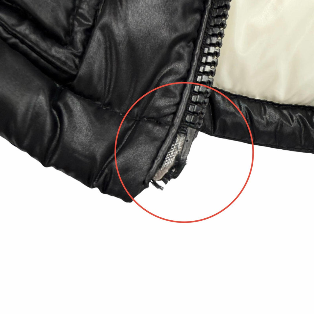 Pristine MONCLER Down jacket ABBAYE logo hooded zip up black Nylon Women 0