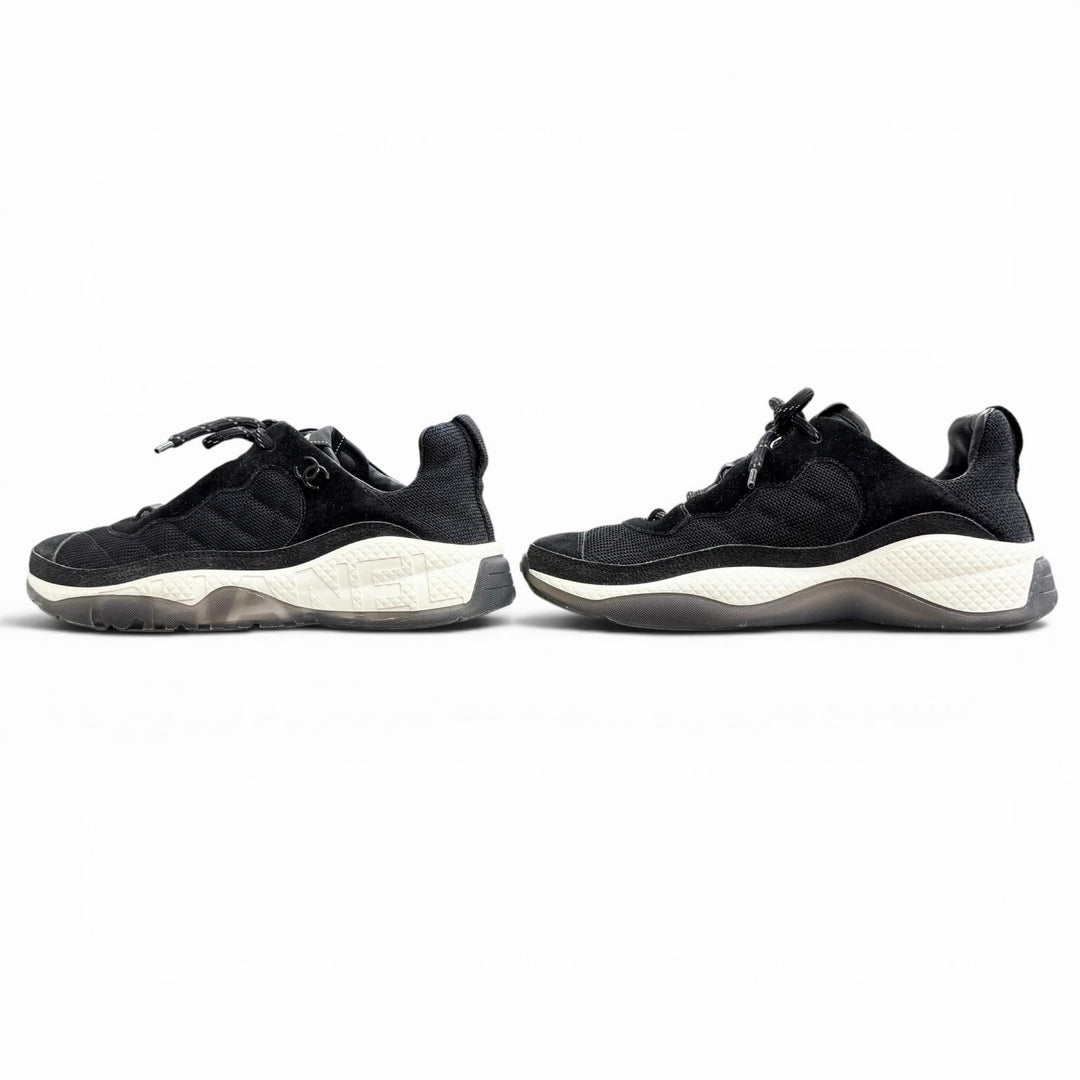 Great CHANEL sneakers COCO Mark Matelasse Logo Sole Suede Leather 39 G38290