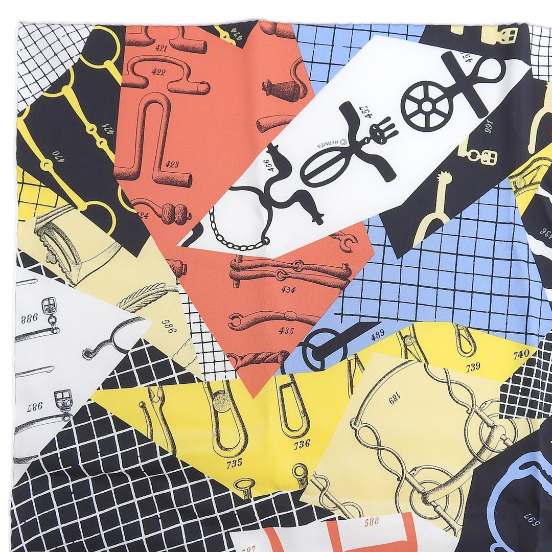 Excellent HERMES scarf Carré 70 Les Petit Papier'd Multi silk Women