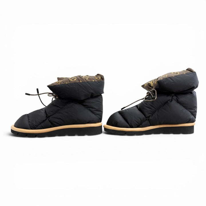 Great LOUIS VUITTON short boots Monogram snow boots black Women 38