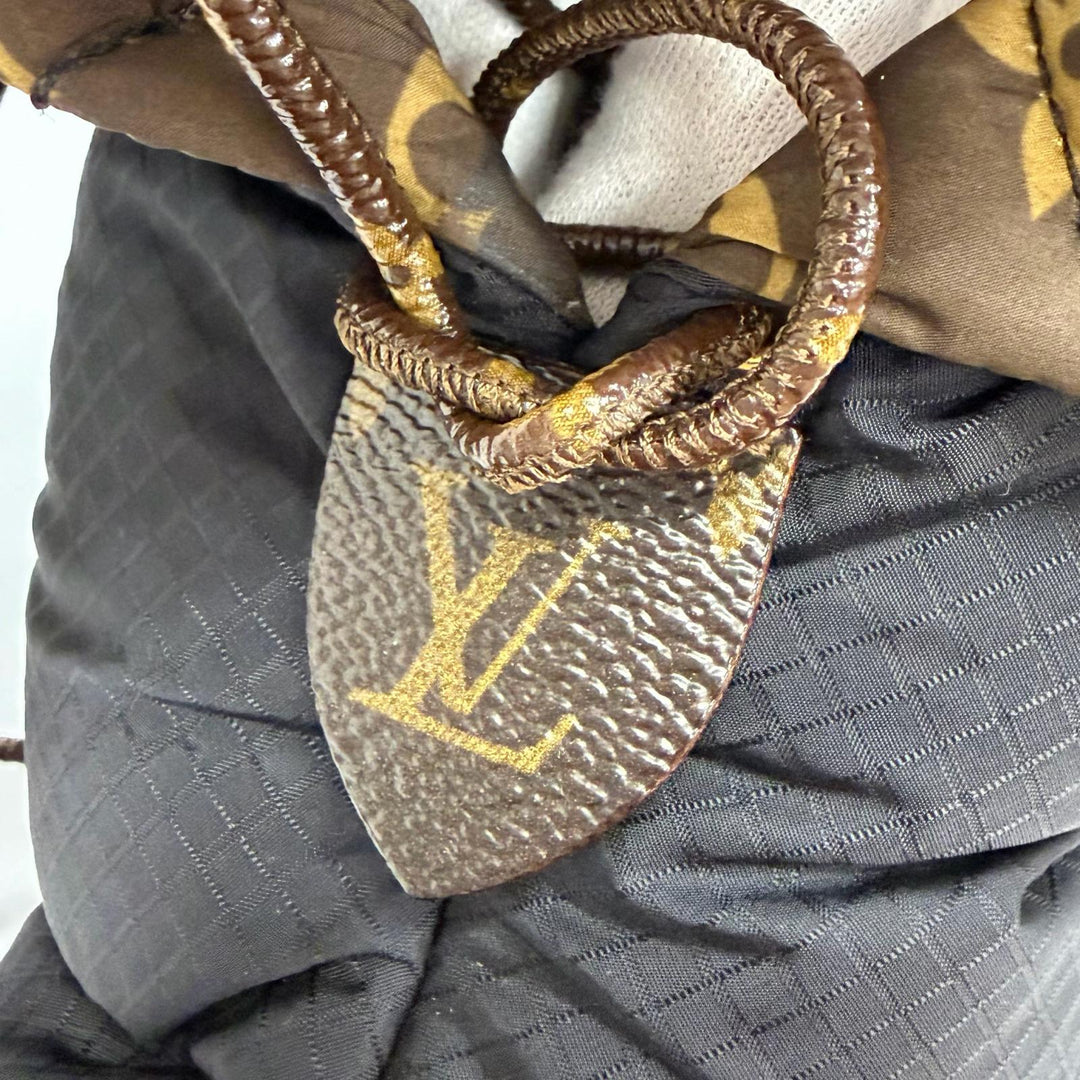 Great LOUIS VUITTON short boots Monogram snow boots black Women 38