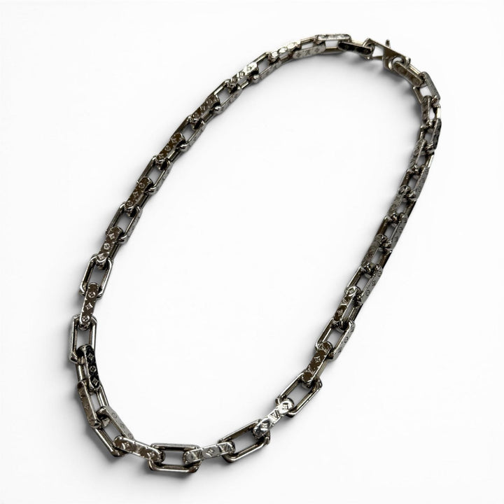 Great LOUIS VUITTON Necklace Collier Chain Silver mens M64196