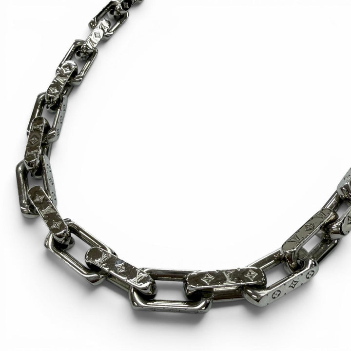 Great LOUIS VUITTON Necklace Collier Chain Silver mens M64196