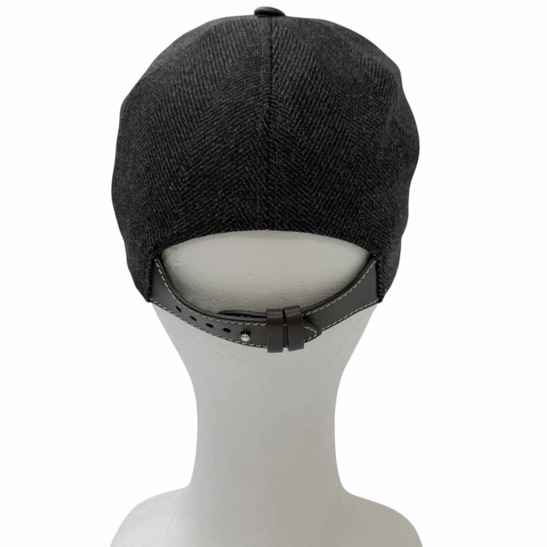 Great BERLUTI cap Logo embroidery, reverse calligraphy pattern, leather visor