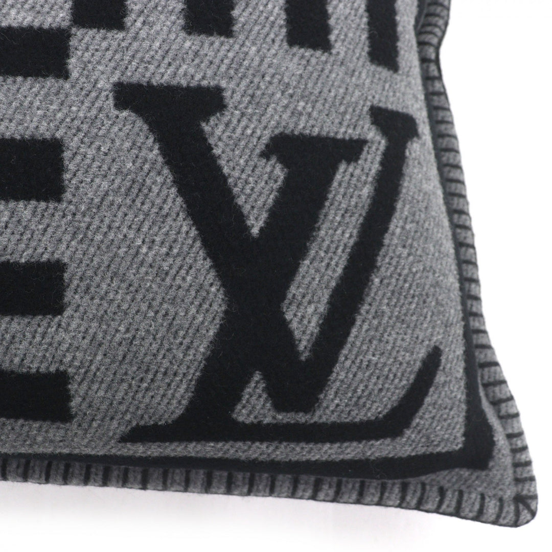 Great LOUIS VUITTON Other accessories Cushion LV Summit