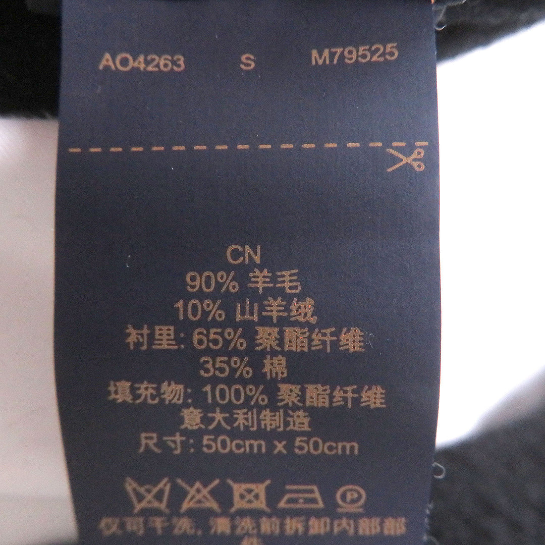 Great LOUIS VUITTON Other accessories Cushion LV Summit