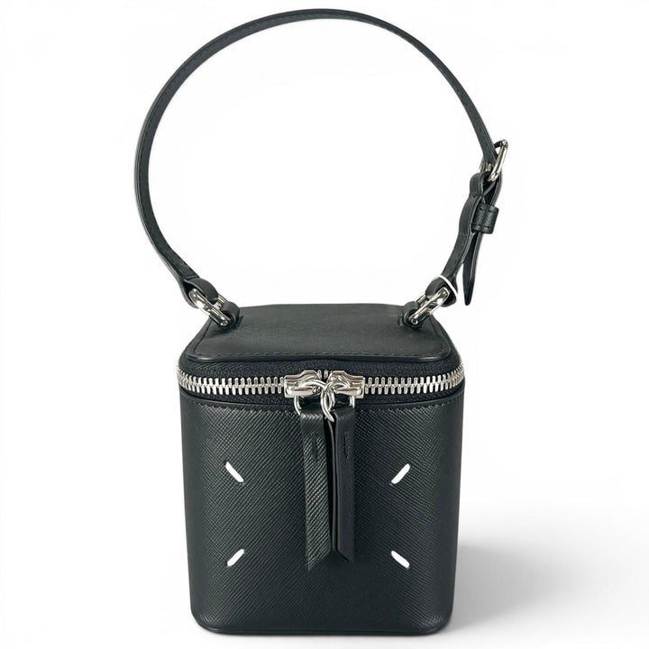 Pristine Maison Margiela Handbag Vanity bag black leather Women SA2VL0012