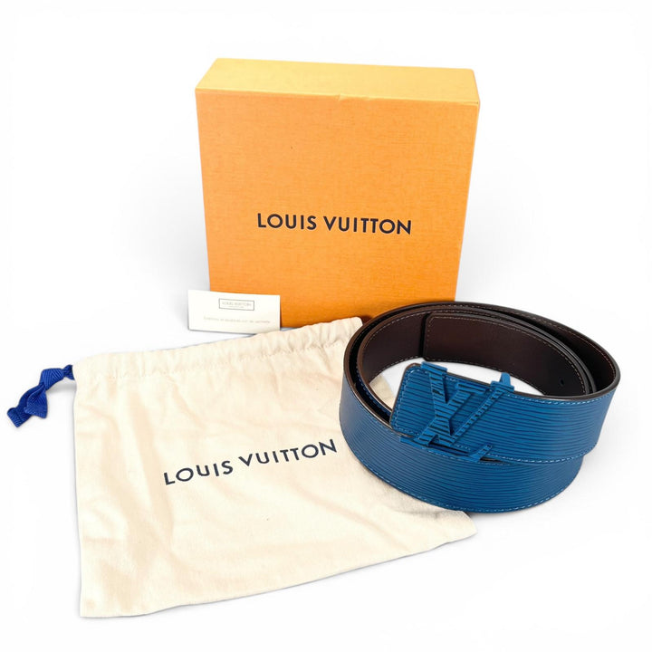 Pristine LOUIS VUITTON belt Suntulle LV Initial 40MM blue Epi Leather Women
