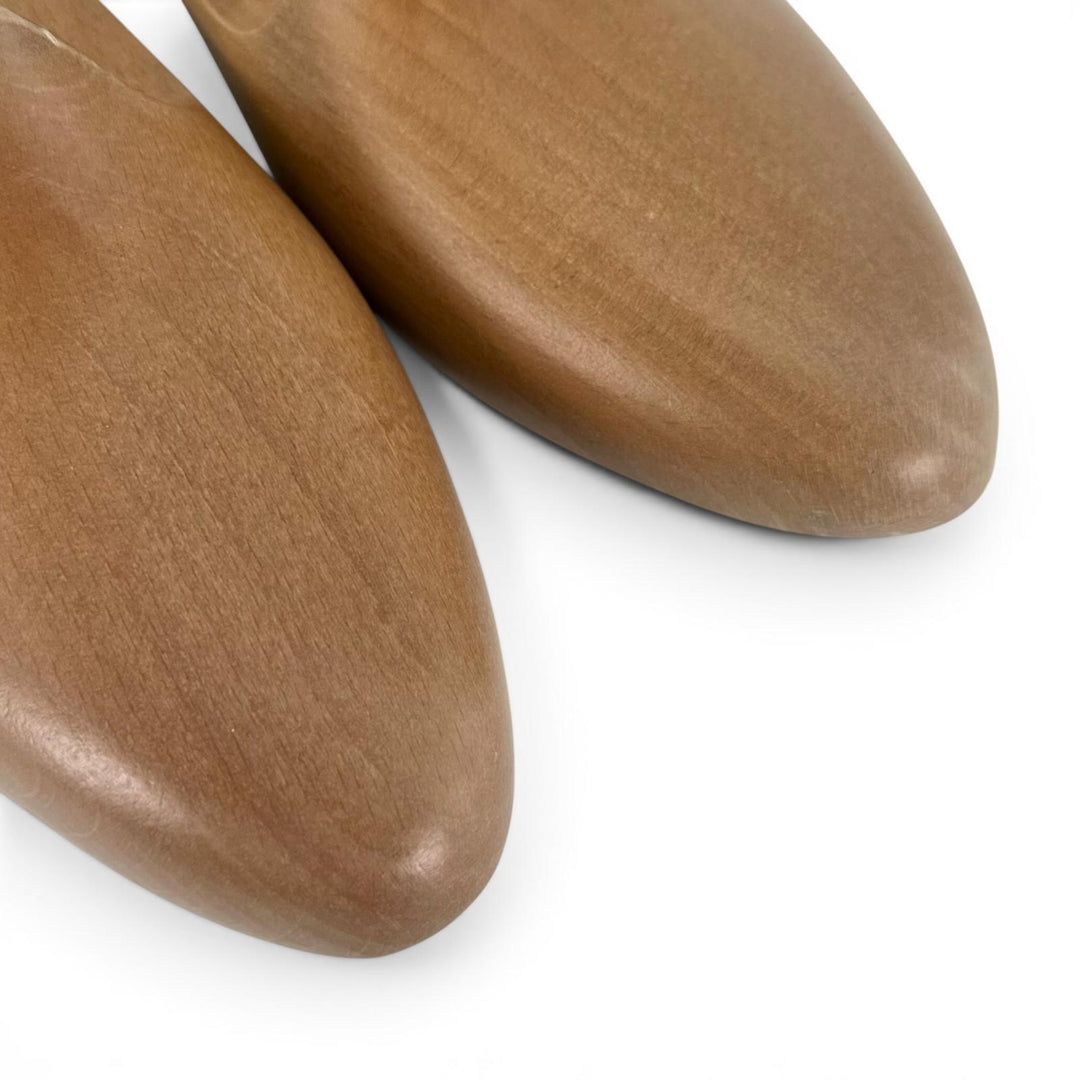 Discounted Great BERLUTI Shoe tree Logo-engraved shoe trees Brown wooden mens 7