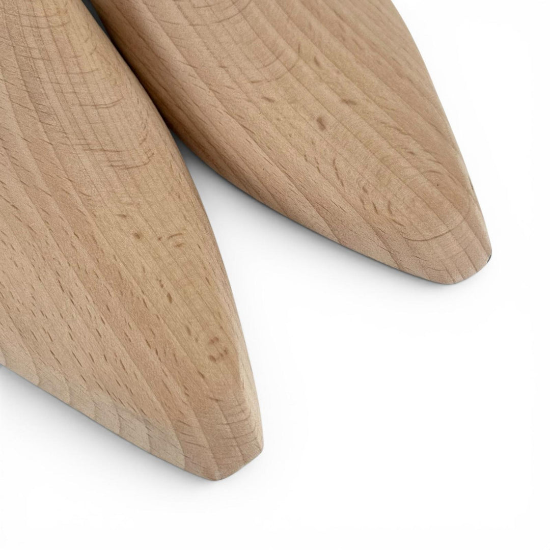 Discounted Great BERLUTI Shoe tree Logo-engraved shoe trees natural wooden mens 9