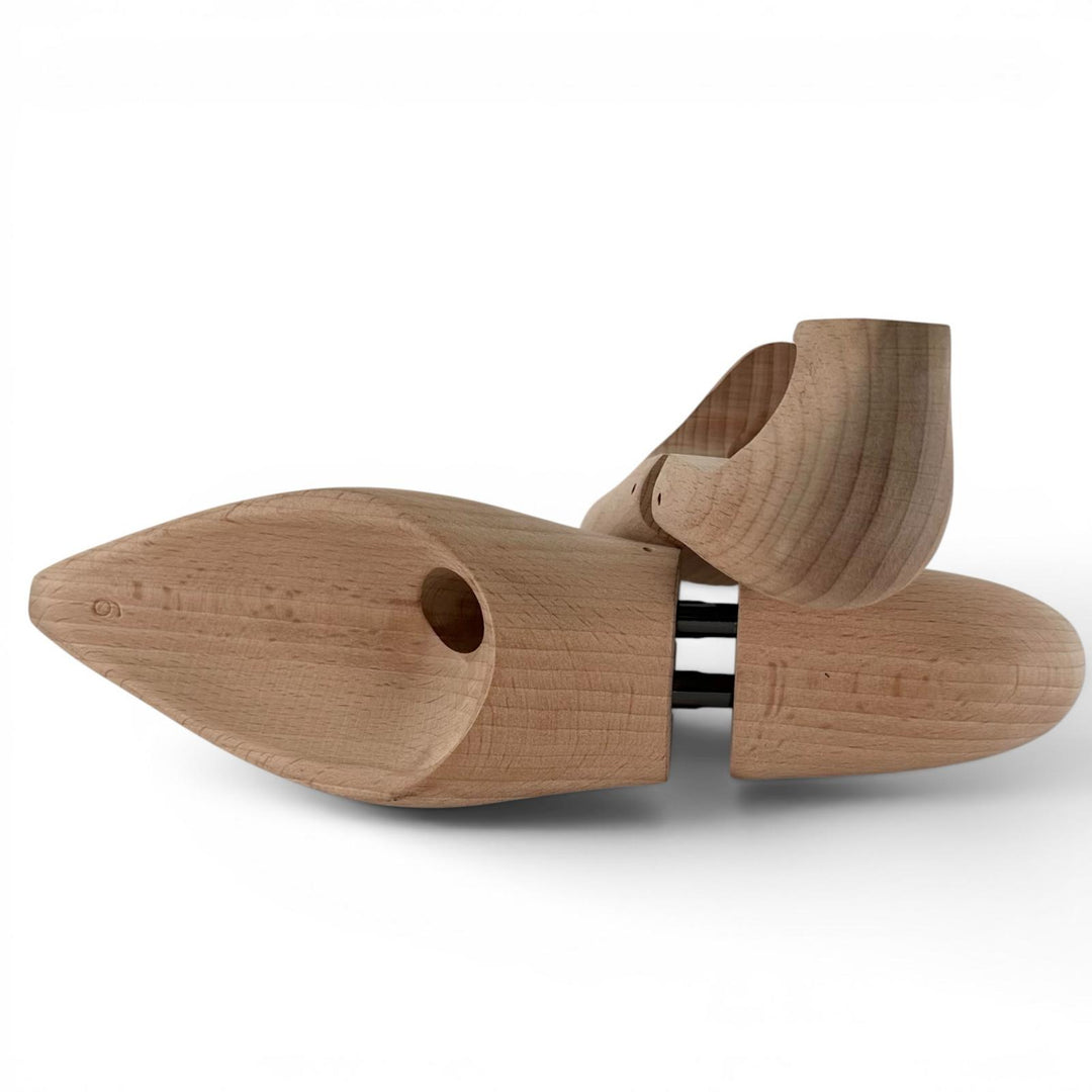 Discounted Great BERLUTI Shoe tree Logo-engraved shoe trees natural wooden mens 9