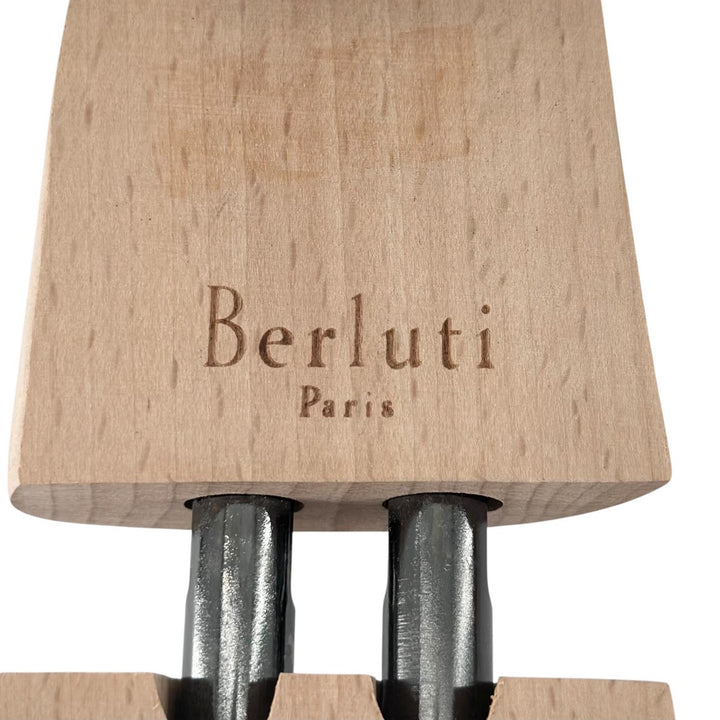 Discounted Great BERLUTI Shoe tree Logo-engraved shoe trees natural wooden mens 9