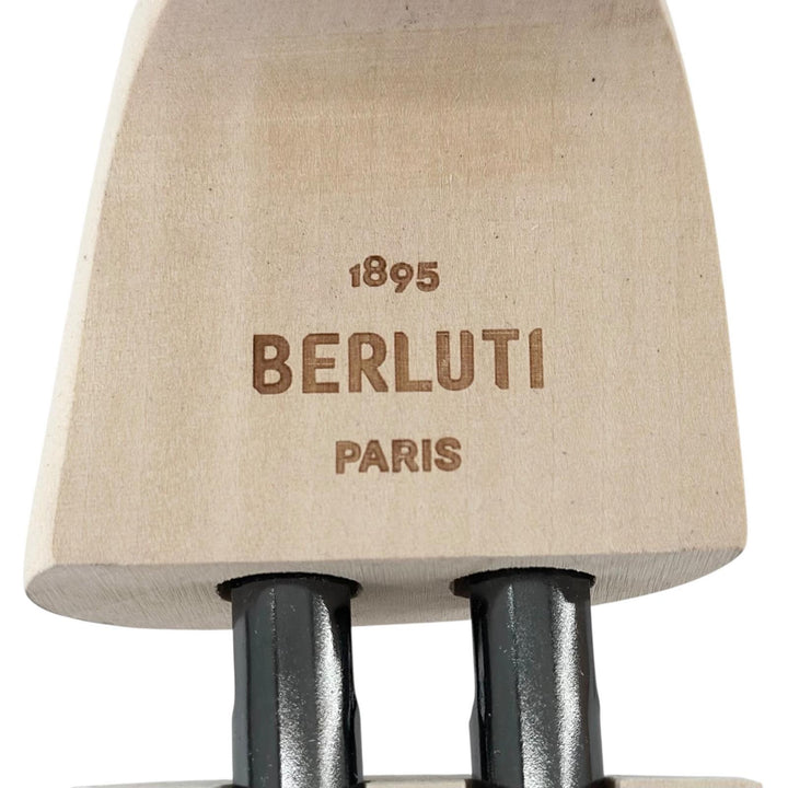 Discounted Great BERLUTI Shoe tree Logo-engraved shoe trees natural wooden mens 6
