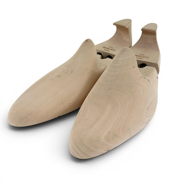 Discounted Great BERLUTI Shoe tree Logo-engraved shoe trees natural wooden mens 9