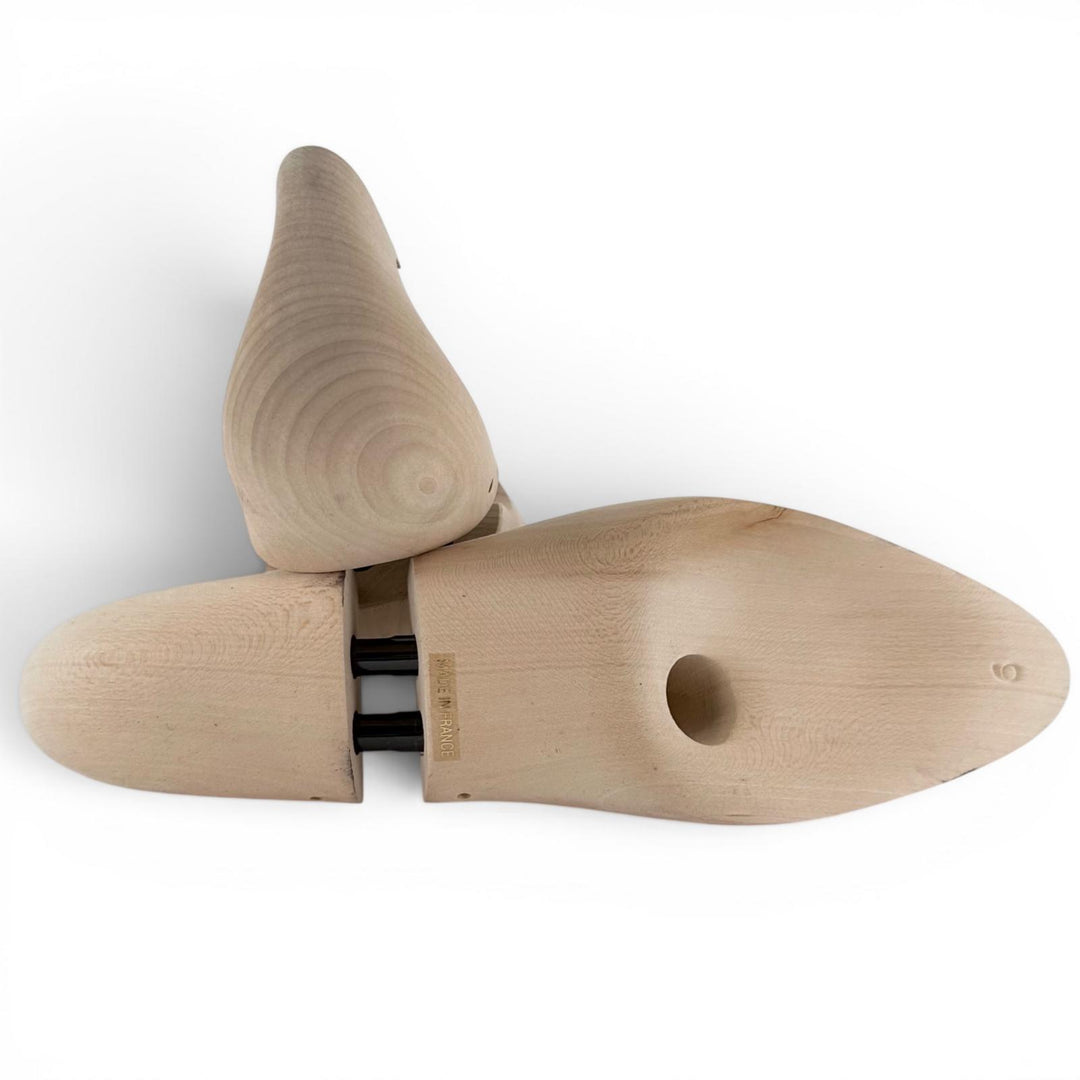 Discounted Great BERLUTI Shoe tree Logo-engraved shoe trees natural wooden mens 9