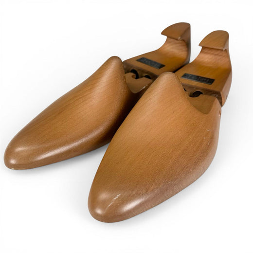 Discounted Great BERLUTI Shoe tree Logo-engraved shoe trees Brown wooden mens 7