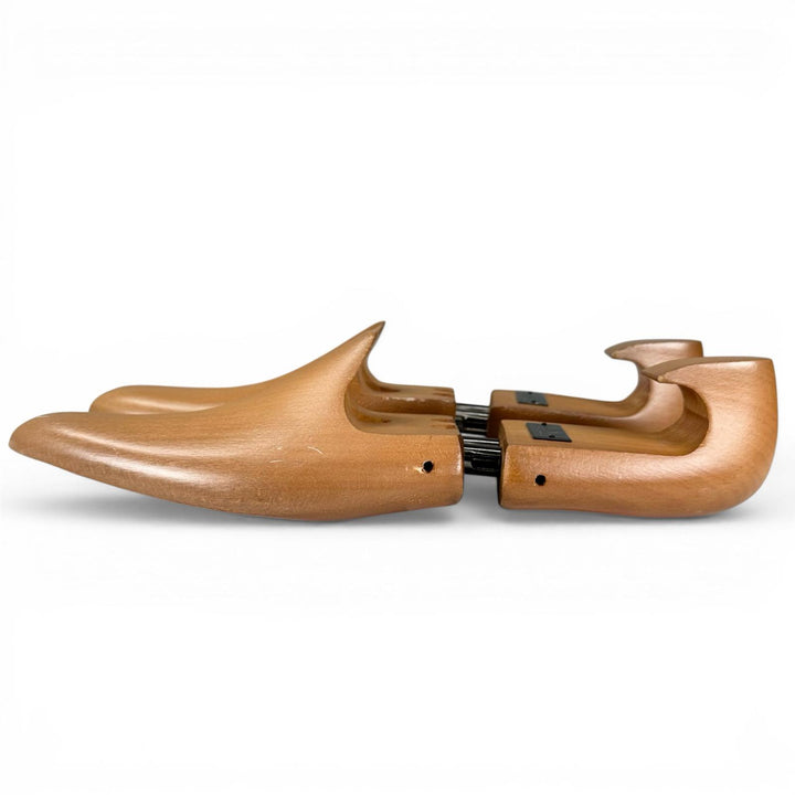 Discounted Great BERLUTI Shoe tree Logo-engraved shoe trees Brown wooden mens 7