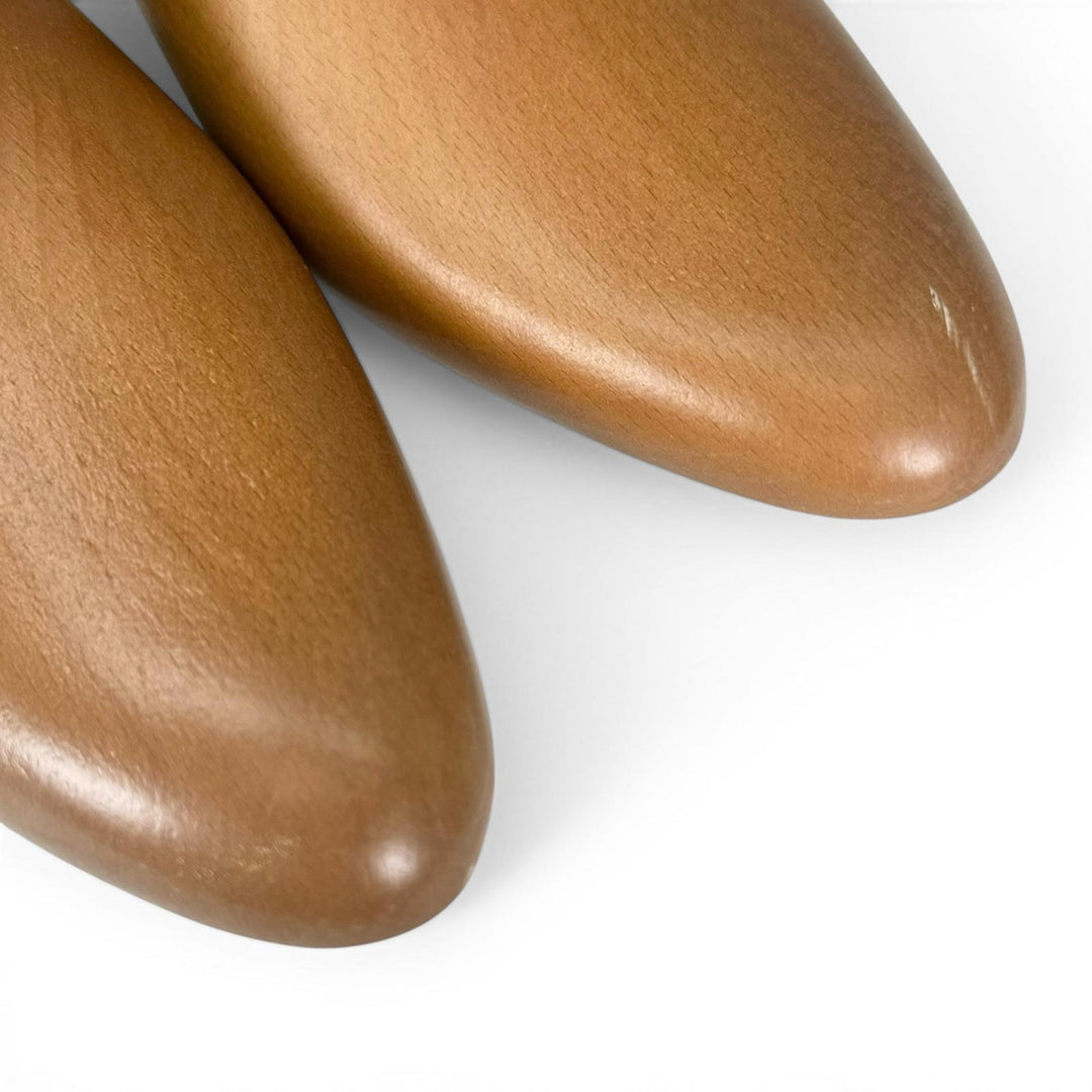 Discounted Great BERLUTI Shoe tree Logo-engraved shoe trees Brown wooden mens 7