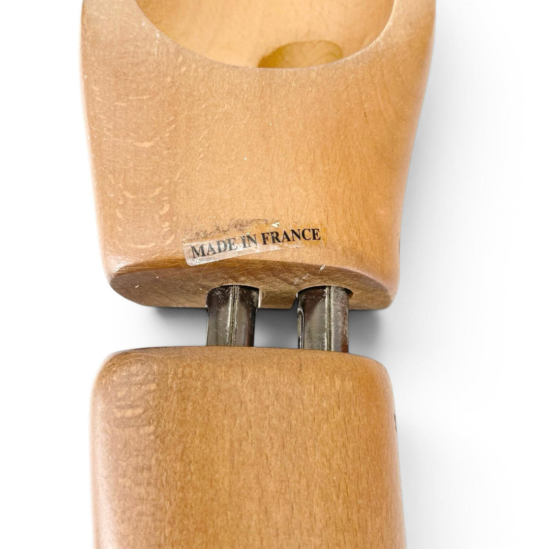 Discounted Great BERLUTI Shoe tree Logo-engraved shoe trees Brown wooden mens 7