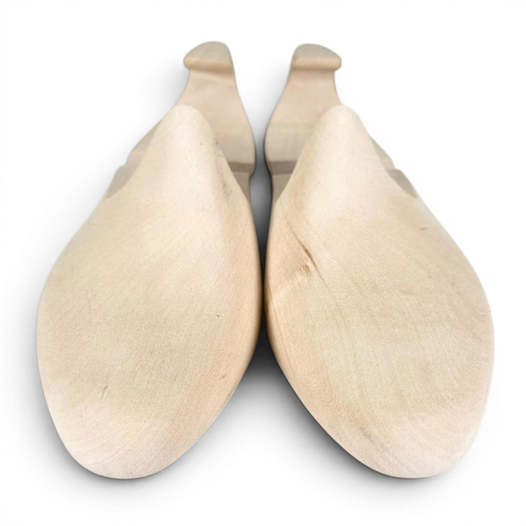 Discounted Great BERLUTI Shoe tree Logo-engraved shoe trees natural wooden mens 9