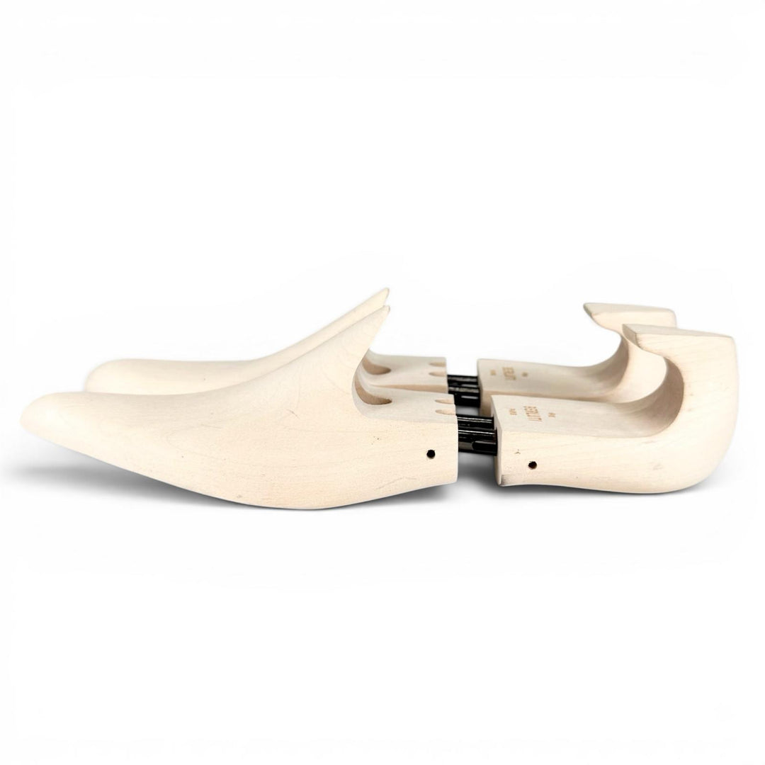 Discounted Great BERLUTI Shoe tree Logo-engraved shoe trees natural wooden mens 9