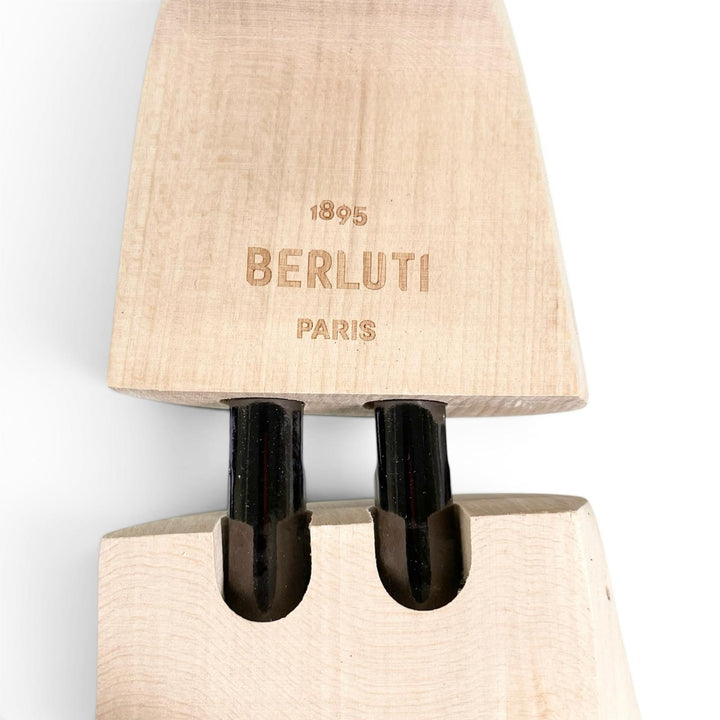 Discounted Great BERLUTI Shoe tree Logo-engraved shoe trees natural wooden mens 7