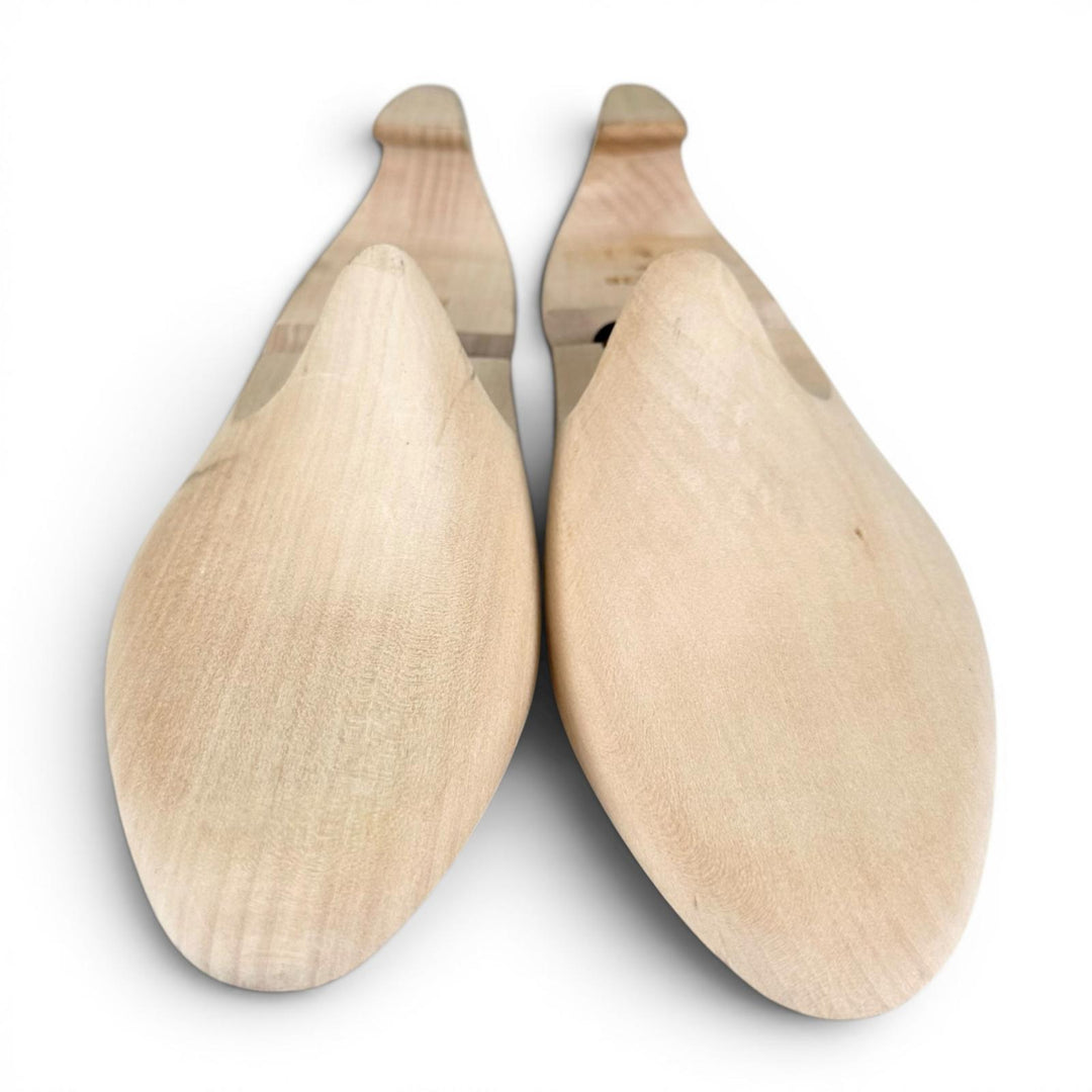 Discounted Great BERLUTI Shoe tree Logo-engraved shoe trees natural wooden mens 6