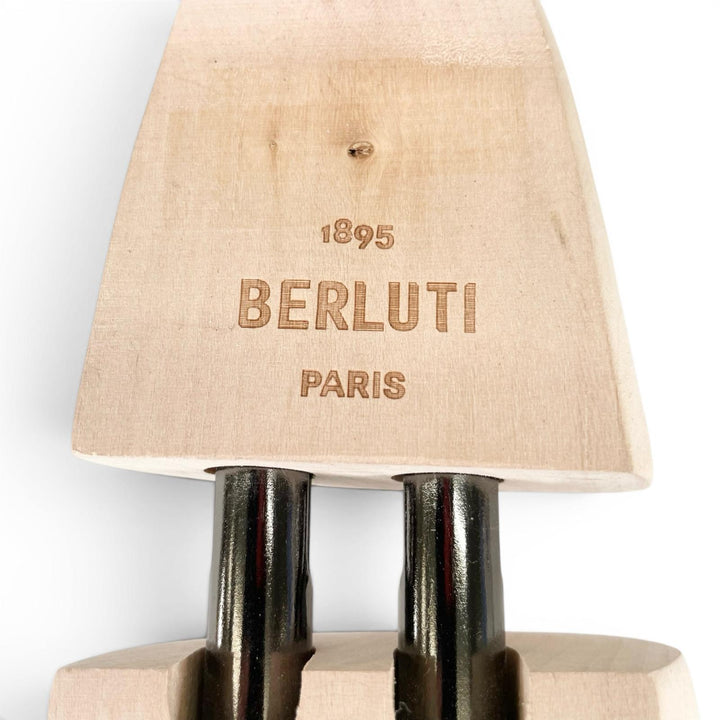 Discounted Great BERLUTI Shoe tree Logo-engraved shoe trees natural wooden mens 6