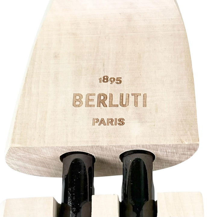 Discounted Great BERLUTI Shoe tree Logo-engraved shoe trees natural wooden mens 8