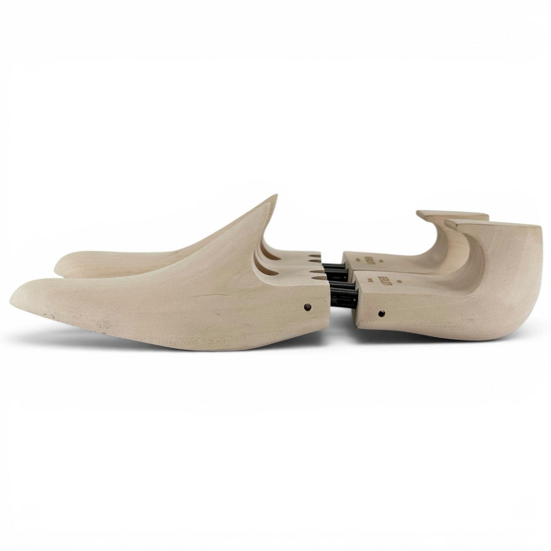 Discounted Excellent BERLUTI Shoe tree Logo-engraved shoe trees natural wooden mens 10