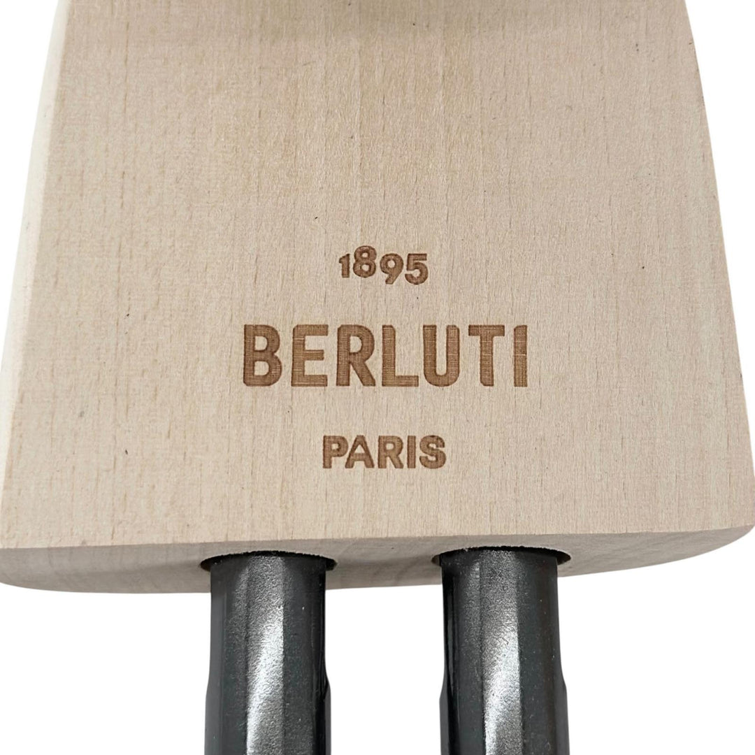 Discounted Excellent BERLUTI Shoe tree Logo-engraved shoe trees natural wooden mens 10