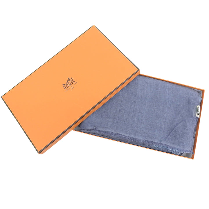 Excellent HERMES Stall Margiela era, large format blue cashmere Women