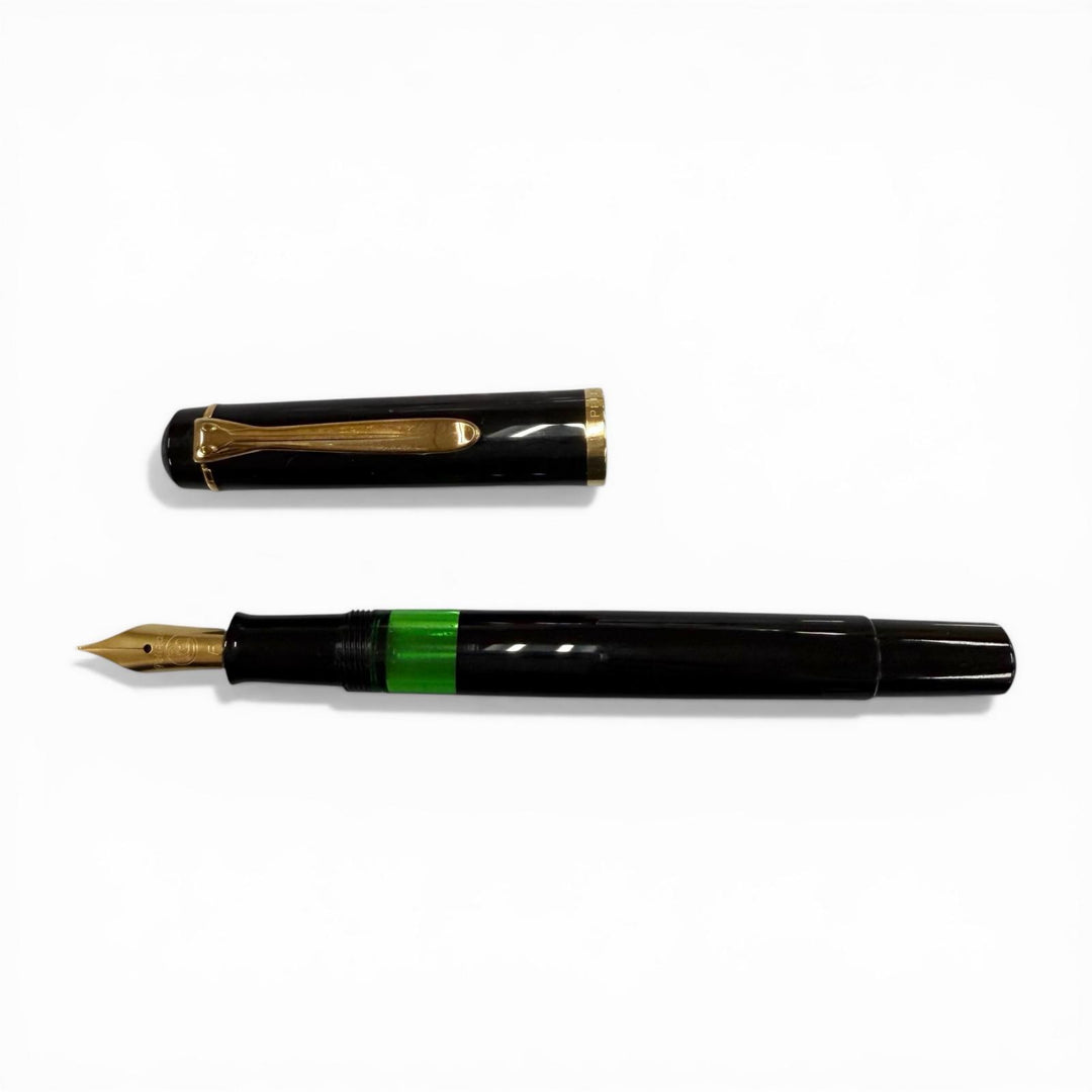 Excellent PERIKAN fountain pen Classic black mens