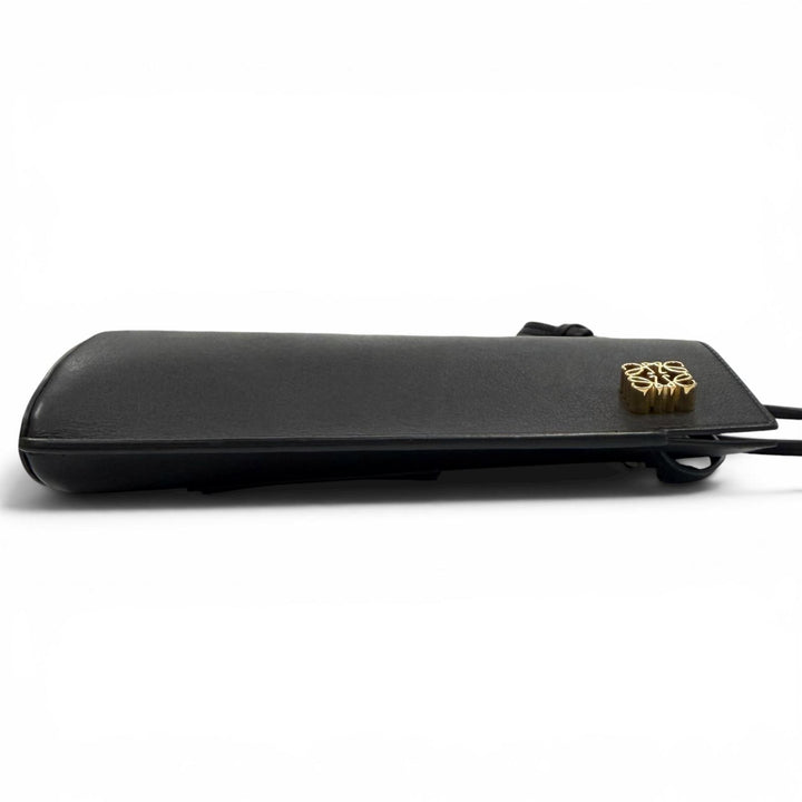 Excellent LOEWE Shoulder Bag Dice Pocket Anagram black Classic calf C630R12X01