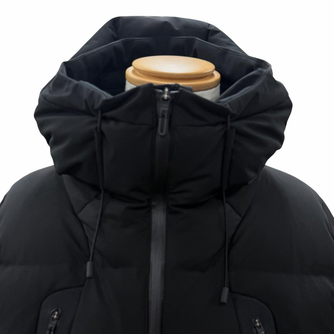 Very Good DESCENTE ALLTERRAIN MIZUSAWA DOWN Down jacket black M DAMYGK30U