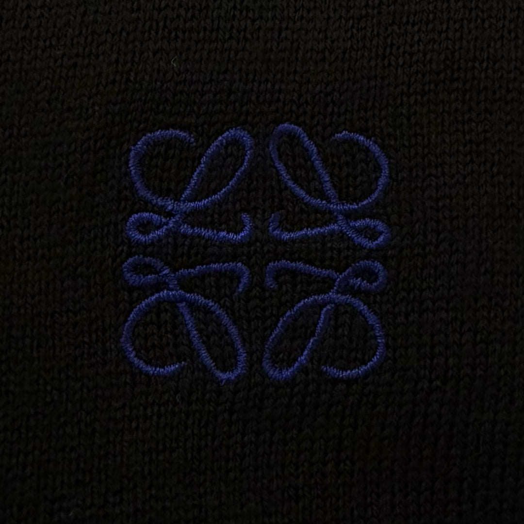 Pristine LOEWE cardigan Anagram logo embroidery, lightweight knit