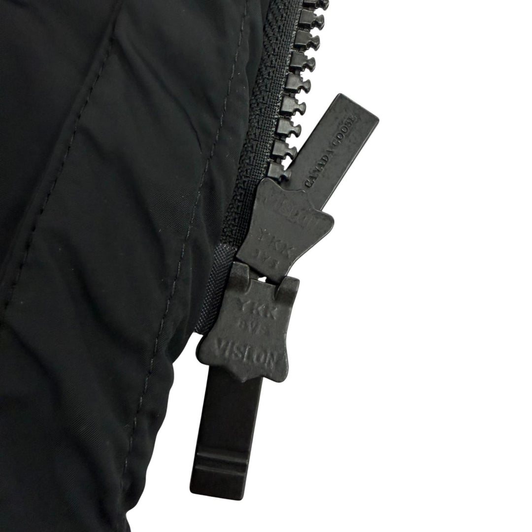 Great CANADA GOOSE Down vest RAYLA VEST Belt and hood included black XS 8813W