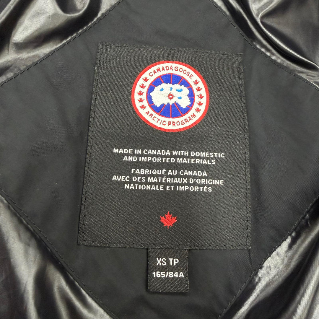 Great CANADA GOOSE Down vest RAYLA VEST Belt and hood included black XS 8813W