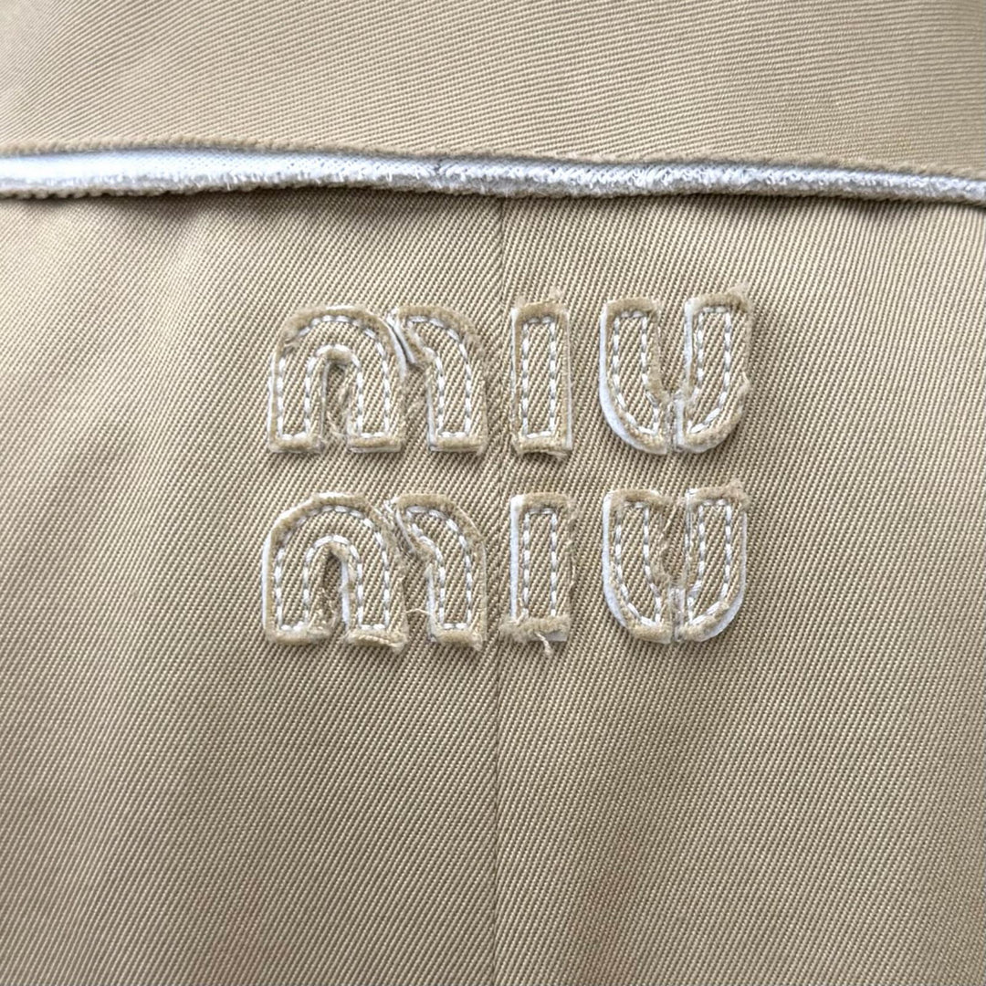Great MIUMIU coat Belted, logo patch, cut-off sleeveless top cotton 40 MS1933