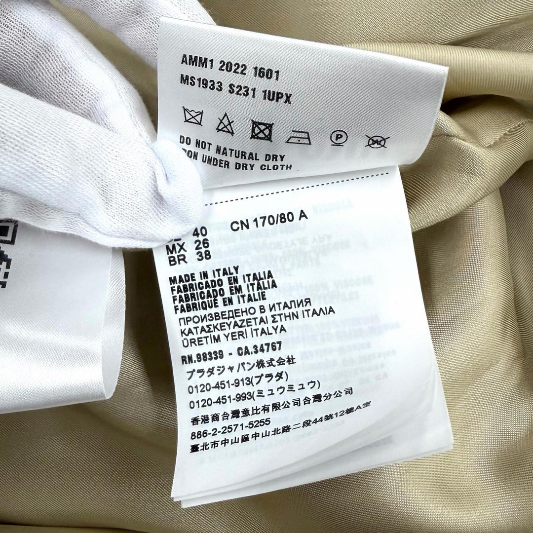 Great MIUMIU coat Belted, logo patch, cut-off sleeveless top cotton 40 MS1933