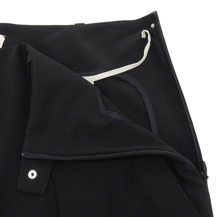 Great HERMES Shorts With serie buttons black silk Women 36
